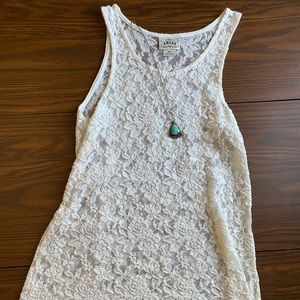 White lace Ariat top